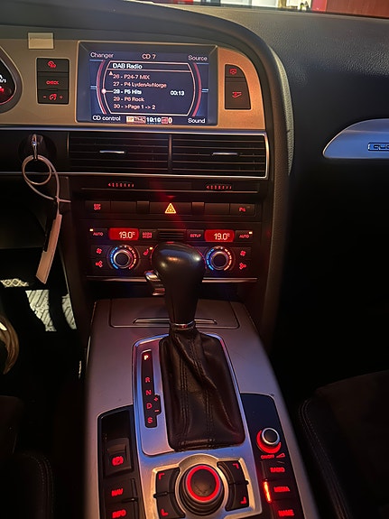 Audi A6 allroad 9 of 10