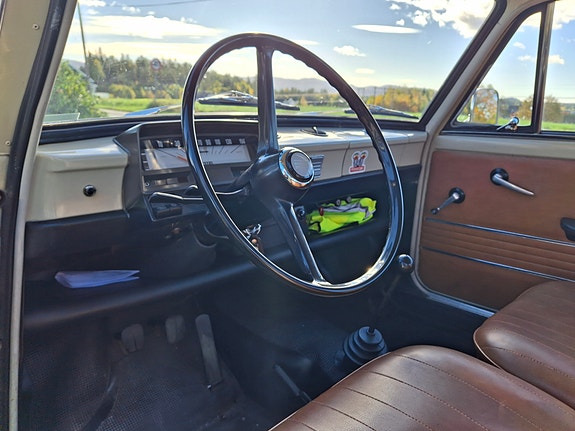 Fiat 1100 4 of 8