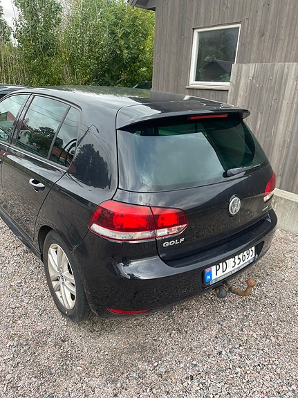Volkswagen Golf VI 4 of 16
