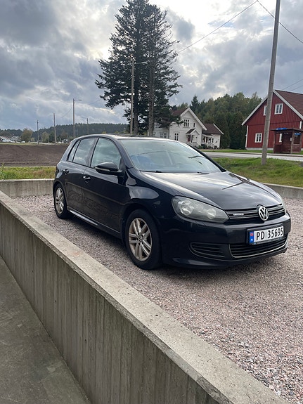 Volkswagen Golf VI 2 of 16