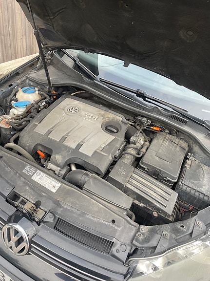 Volkswagen Golf VI 14 of 16