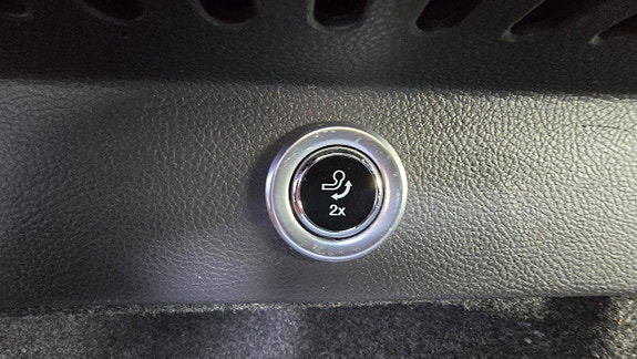 Ford Mondeo 10 of 23
