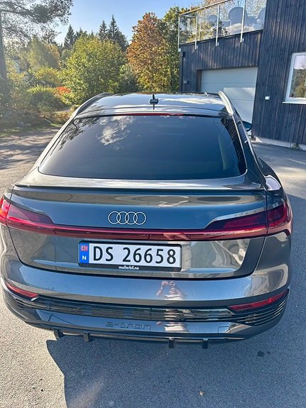 Audi Q8 e-tron 26 of 26