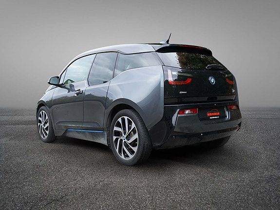BMW i3 6 of 30