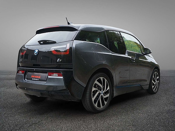 BMW i3 8 of 30
