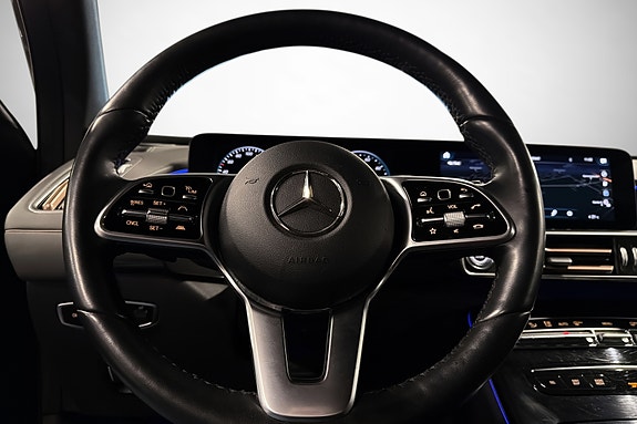 Mercedes-Benz EQC400 26 of 30