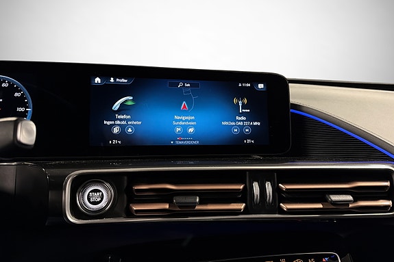 Mercedes-Benz EQC400 29 of 30