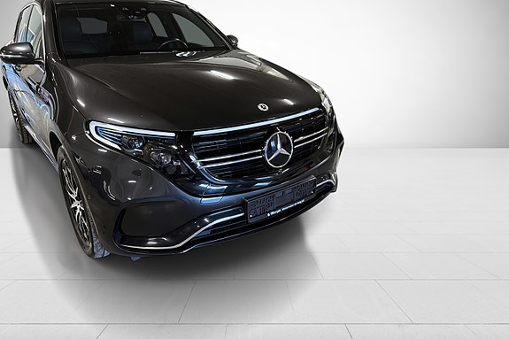 Mercedes-Benz EQC400 4 of 30