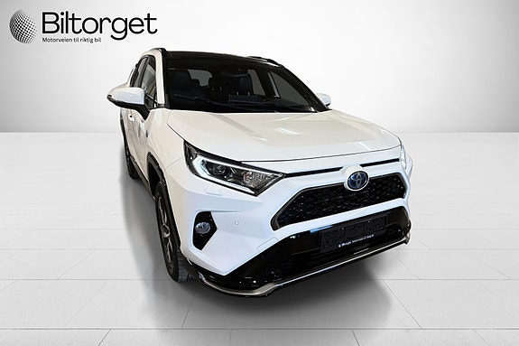 Toyota RAV4 4 of 30