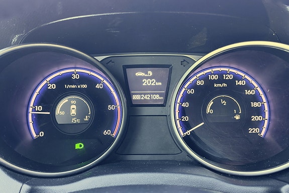 Hyundai ix35 15 of 15