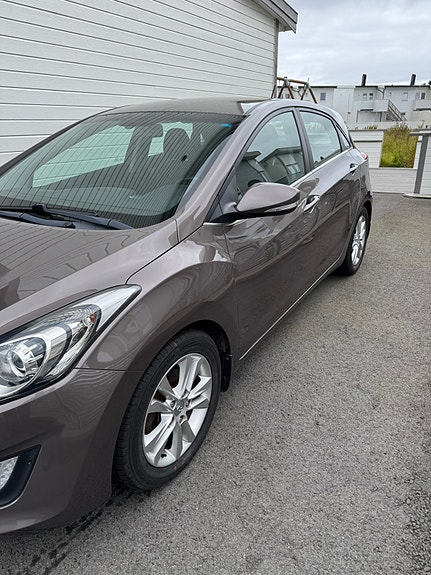 Hyundai i30 3 of 15