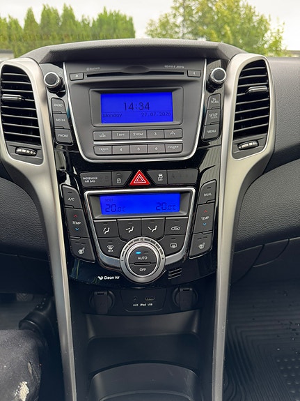 Hyundai i30 6 of 15