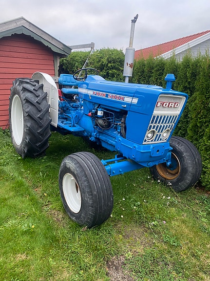 Ford Ford 5000 3 of 11