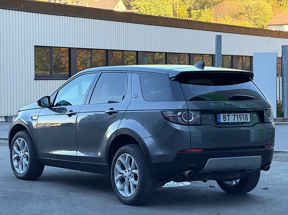 Land Rover Discovery Sport 5 of 23