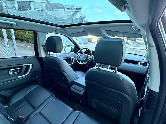 Land Rover Discovery Sport 8 of 23