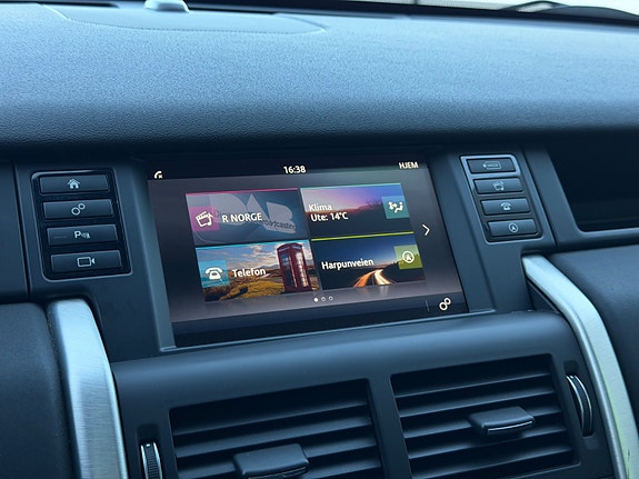 Land Rover Discovery Sport 18 of 23