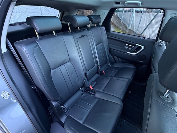 Land Rover Discovery Sport 7 of 23