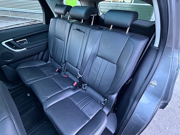 Land Rover Discovery Sport 6 of 23