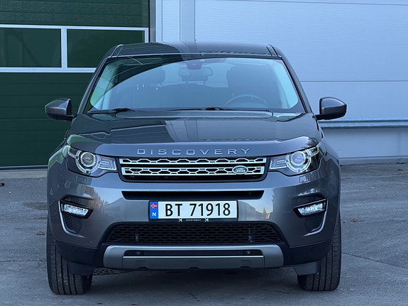 Land Rover Discovery Sport 3 of 23