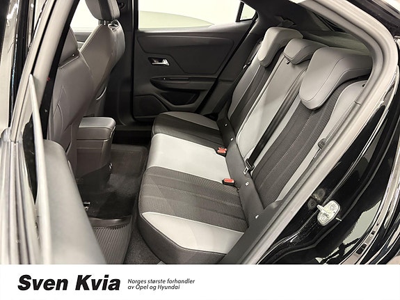 Opel Mokka-e 14 of 30