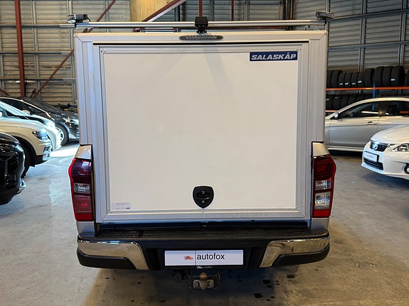 Isuzu D-max 6 of 30