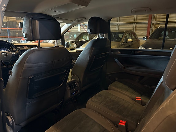 Volkswagen Touran 17 of 25