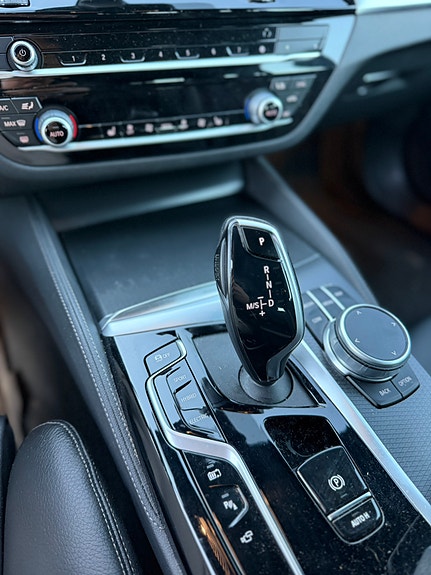 BMW 530e 20 of 30