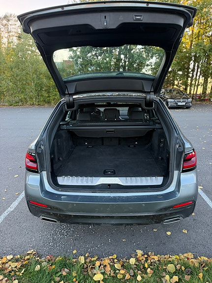 BMW 530e 9 of 30