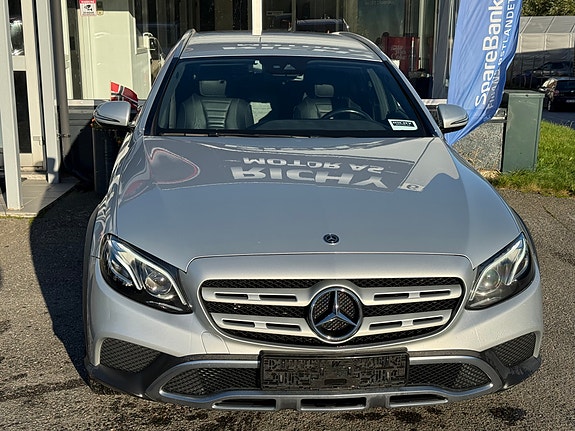 Mercedes-Benz E220 d 5 of 30