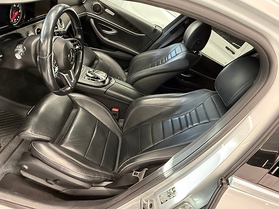Mercedes-Benz E220 d 23 of 30