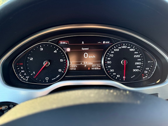 Audi A8 30 of 30