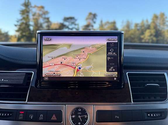 Audi A8 20 of 30