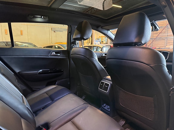 Kia Sportage 24 of 29