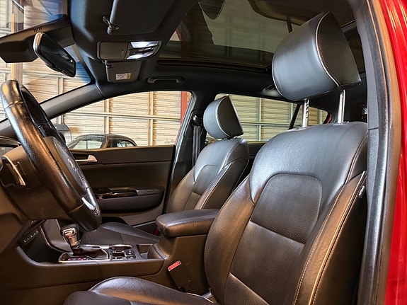 Kia Sportage 17 of 29