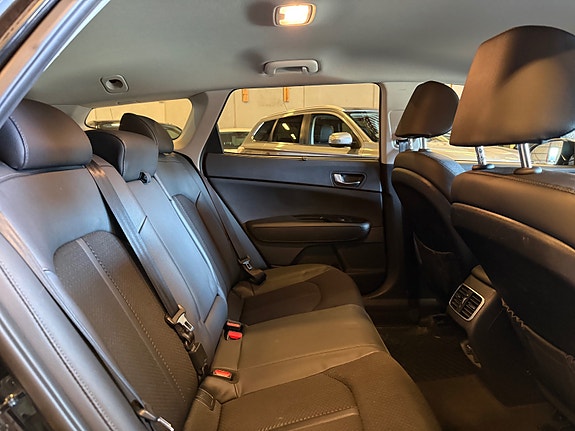 Kia Optima 27 of 30