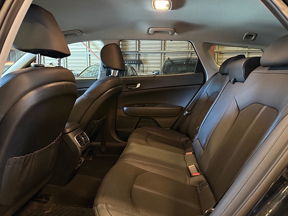 Kia Optima 23 of 30