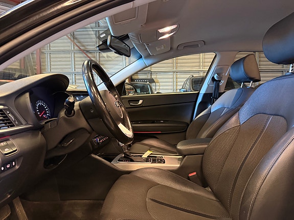 Kia Optima 20 of 30