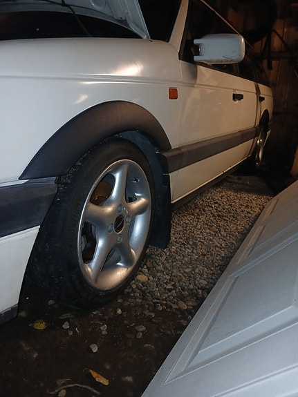 Volkswagen Passat 9 of 21