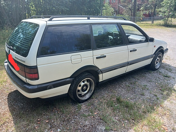 Volkswagen Passat 8 of 21