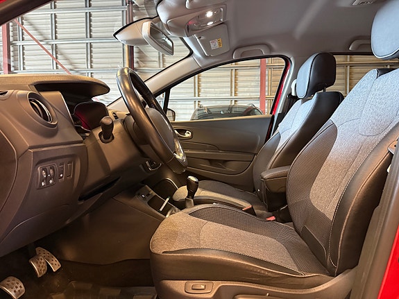 Renault Captur 21 of 30