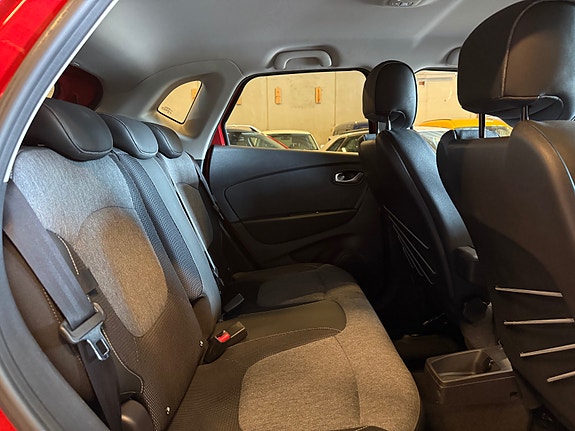 Renault Captur 29 of 30
