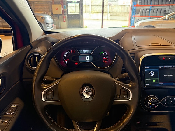Renault Captur 14 of 30