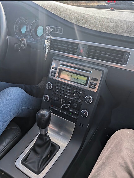 Volvo V70 7 of 7