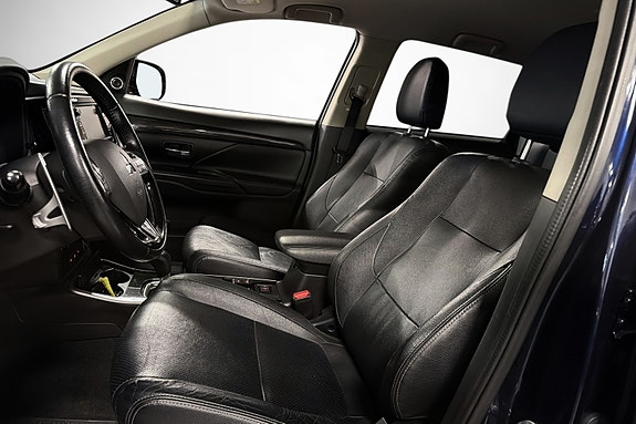 Mitsubishi Outlander 10 of 30