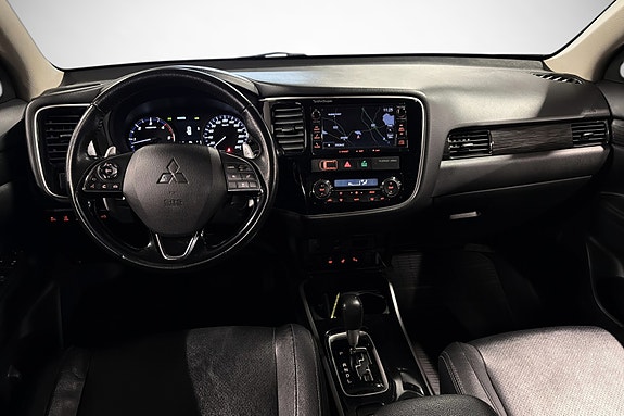 Mitsubishi Outlander 14 of 30