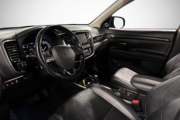 Mitsubishi Outlander 11 of 30