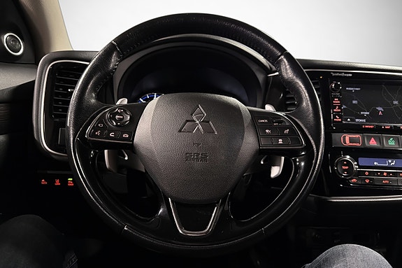 Mitsubishi Outlander 16 of 30