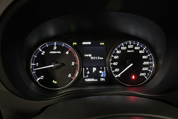Mitsubishi Outlander 19 of 30
