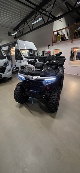 CFMOTO C-850 TOURING ABS 105 KMT BRA  UTSTYRT 3 of 6