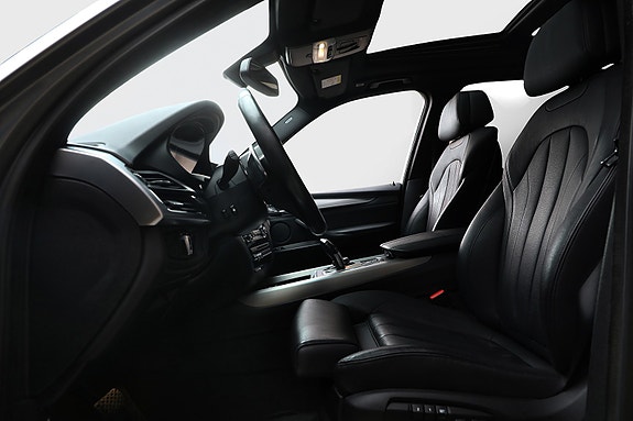BMW X5 13 of 30